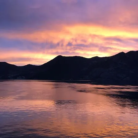 In Riva Al Di Iseo Residenza Loft *