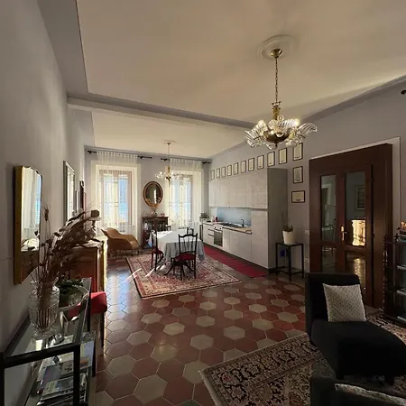 In Riva Al Di Iseo Residenza Loft *